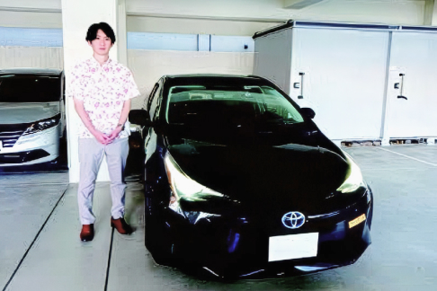 Hybrid cars at Okinawa branch